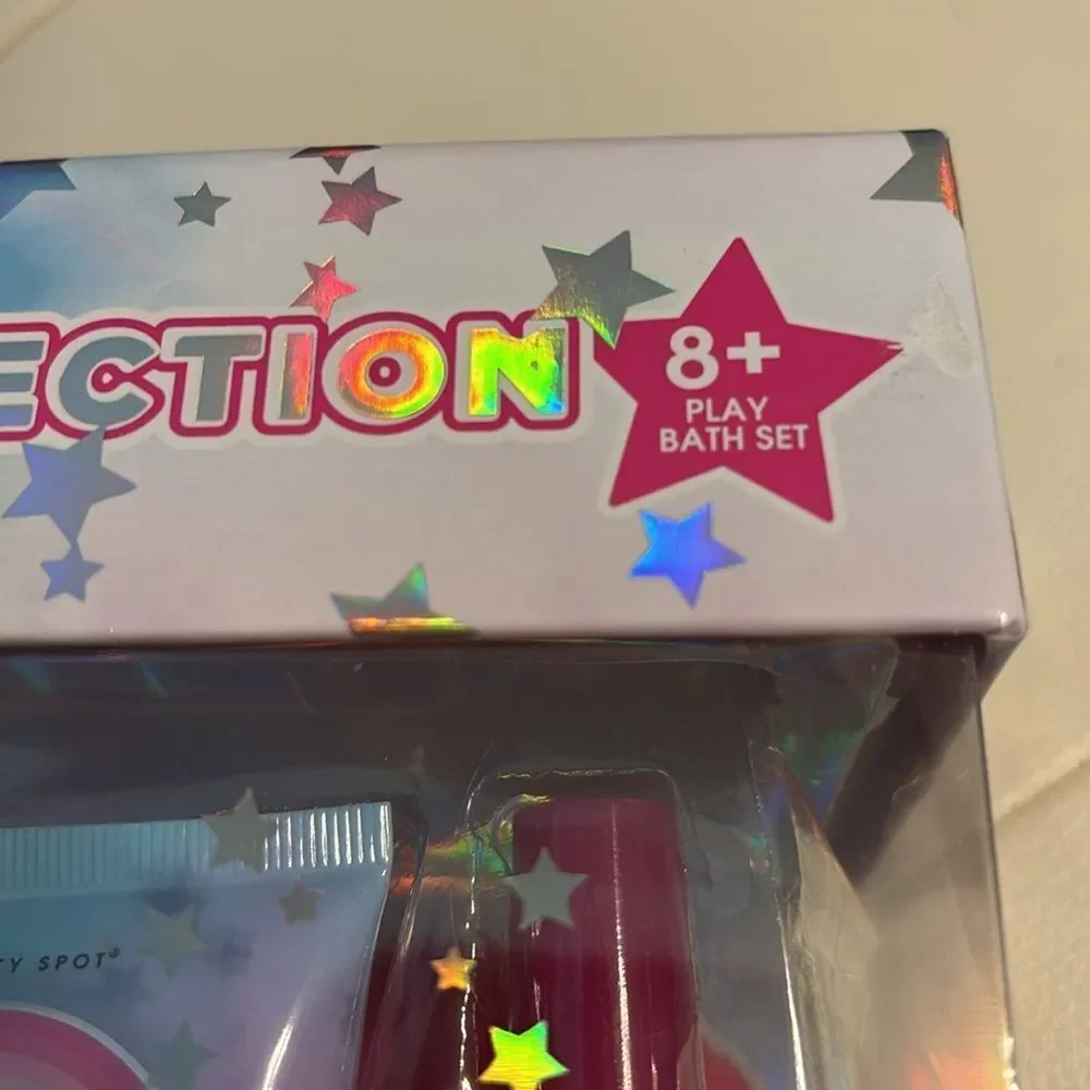 Valentine's Day perfect gift for your daughters. Pedi Collection